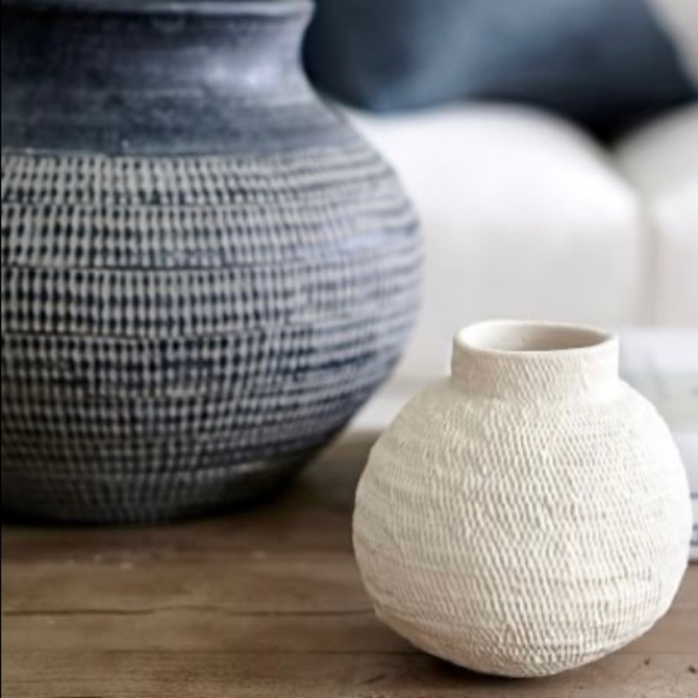 Pottery Barn Small Ivory Accent Vase NWT Part of the Frasier Ceramic Collection